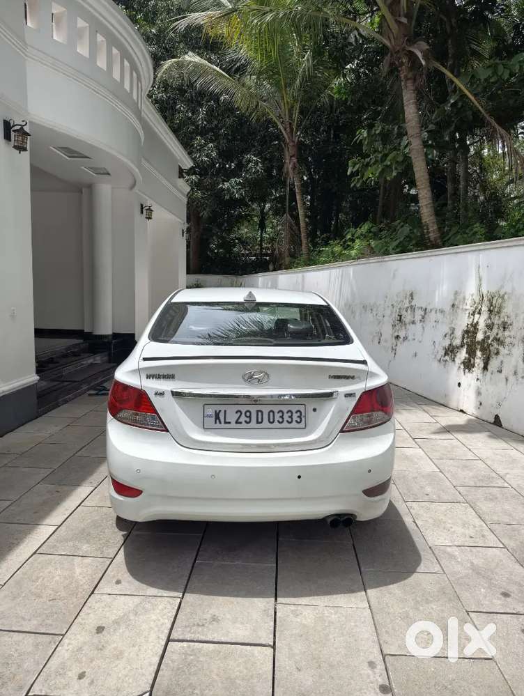 Hyundai Verna