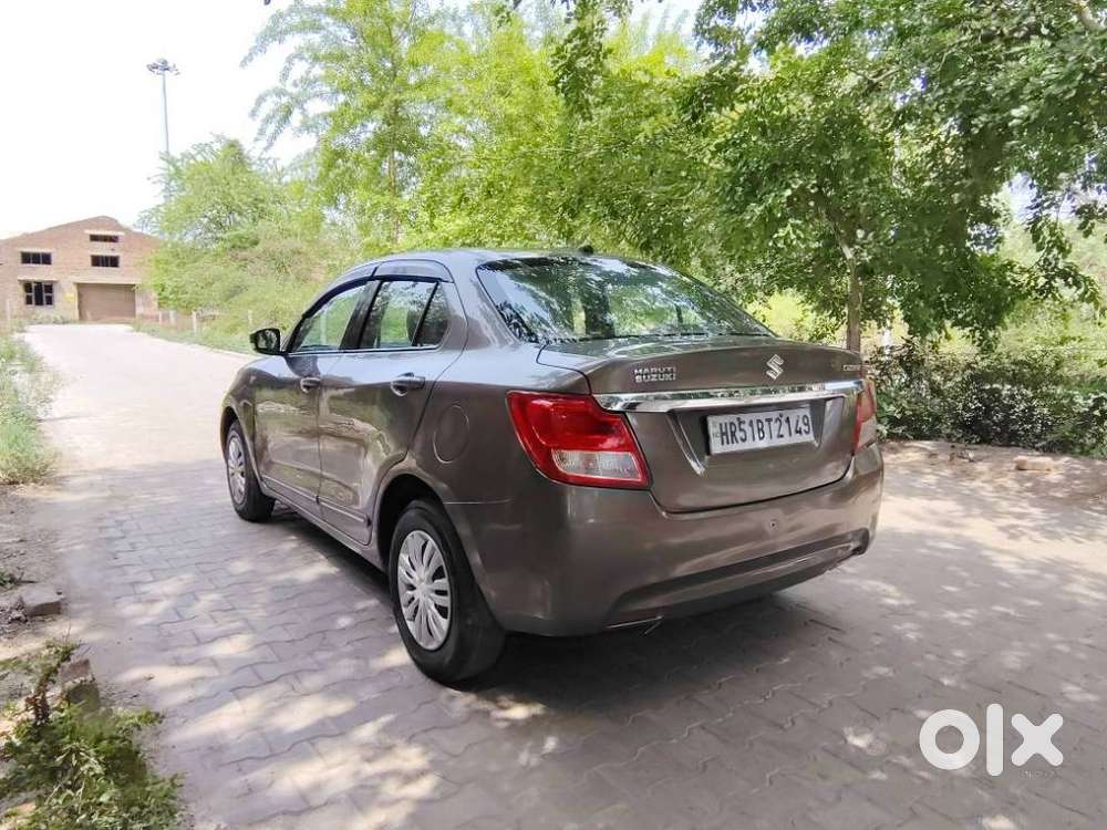 Maruti Suzuki Swift Dzire Vxi Optional, 2018, Petrol