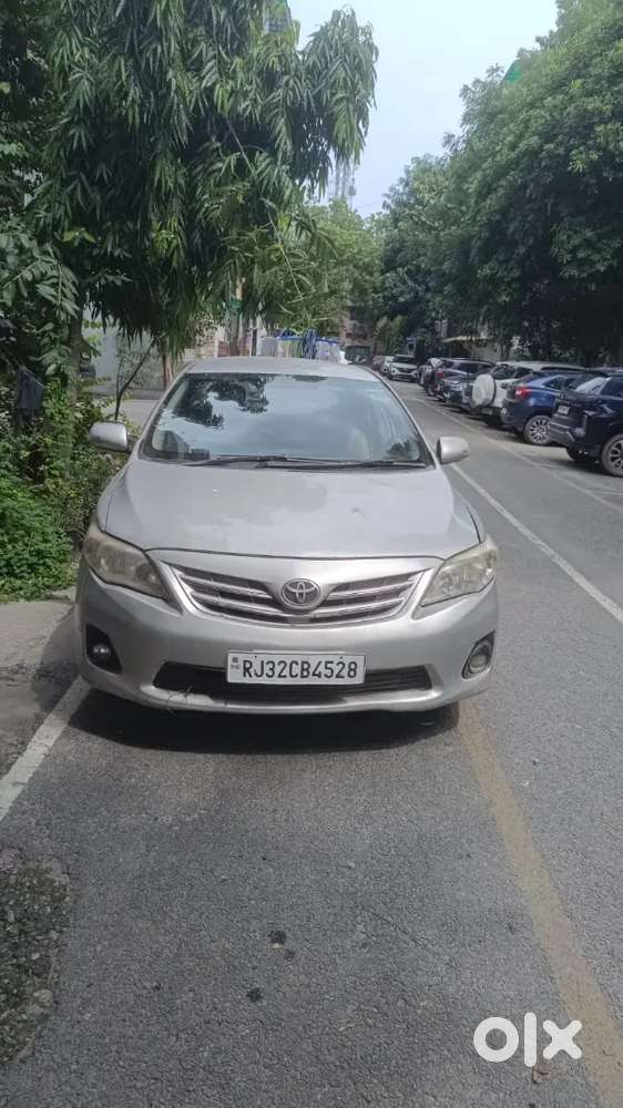 Toyota Corolla Altis 2011
