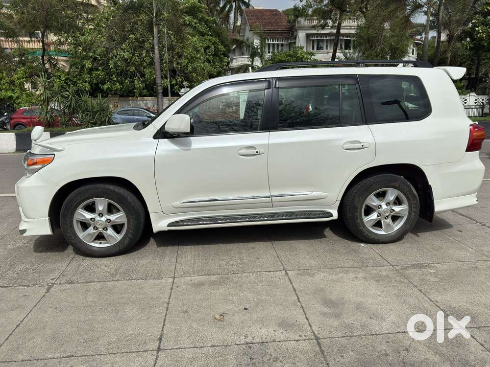 Toyota Land Cruiser V8 Petrol, 2008, Petrol