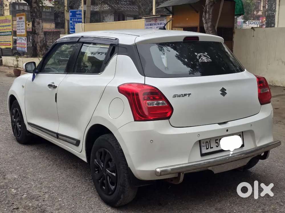 Maruti Suzuki Swift Lxi 2020