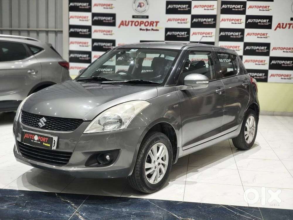 Maruti Suzuki Swift Vvt Zxi, 2012, Petrol
