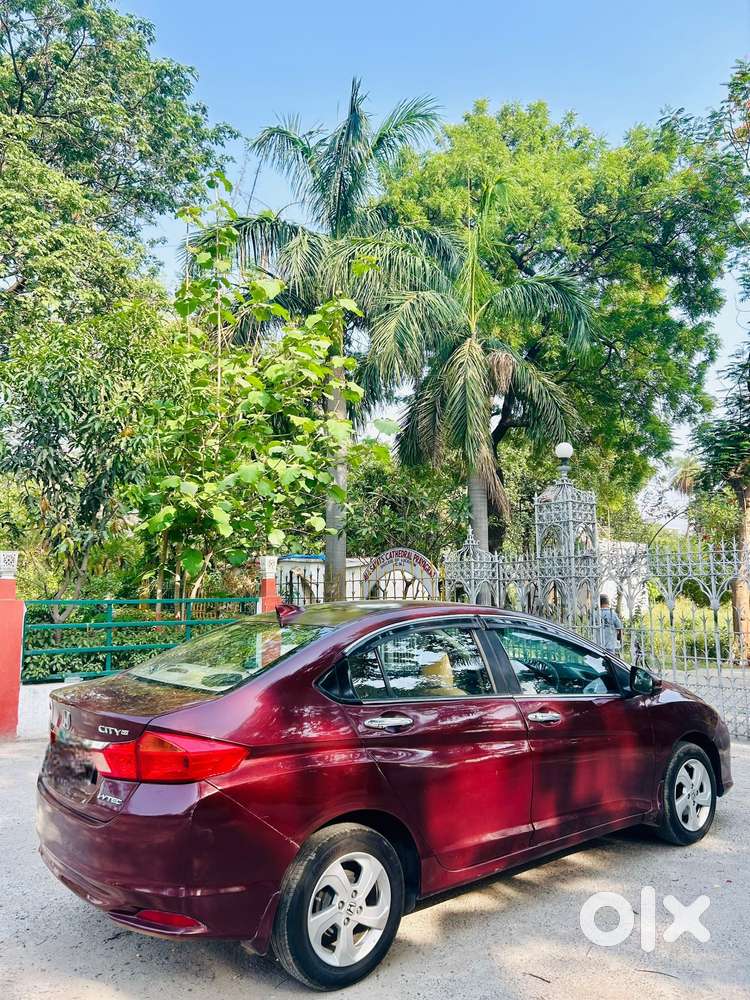 Honda City 1.5 V Mt Sunroof, 2014, Petrol