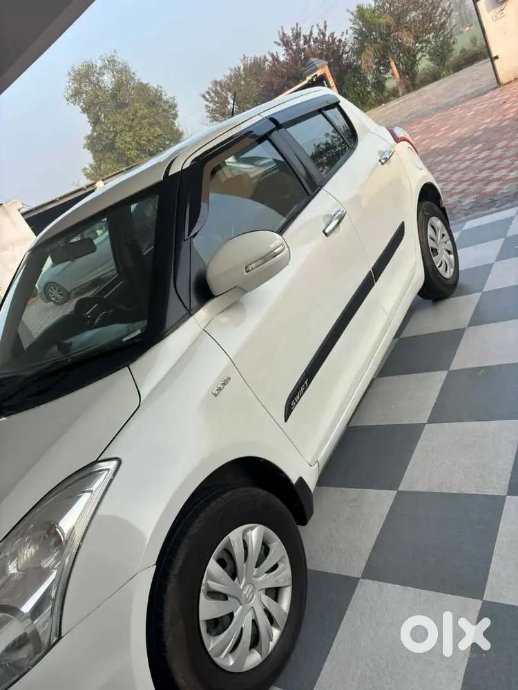 Maruti Suzuki Swift 2017 Diesel 85200 Km Driven