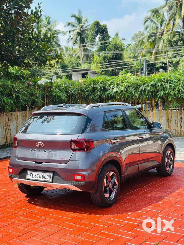 Hyundai Venue Sx Turbo, 2019, Petrol