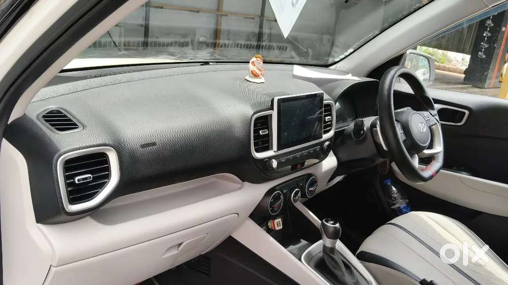 Hyundai Venue S(o) 1.0 2025 . Urgent Sell