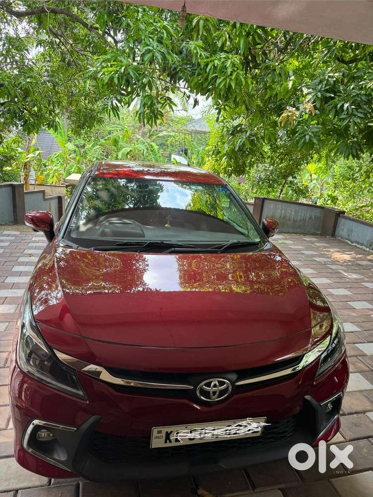Toyota Glanza 2024 Petrol Well Maintained