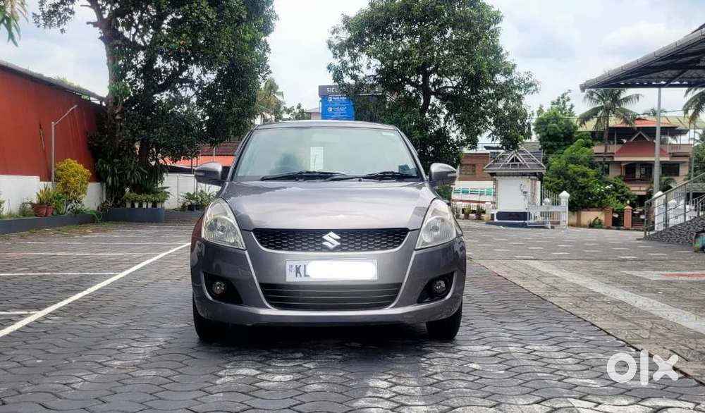 Maruti Suzuki Swift Vxi + Manual, 2014, Petrol