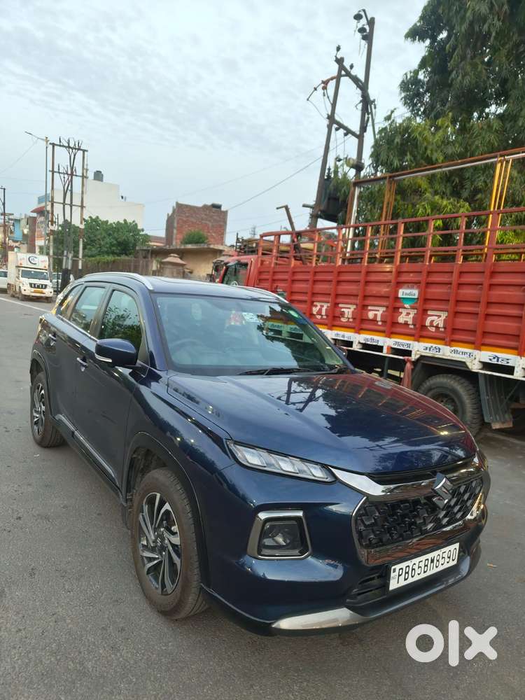Maruti Suzuki Grand Vitara 1.5 Alpha Smart Hybrid At, 2025, Petrol