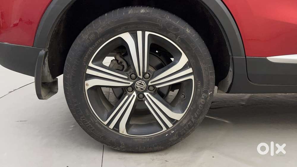 Mg Astor 1.5 Sharp(o) Cvt Ivory, 2024, Petrol