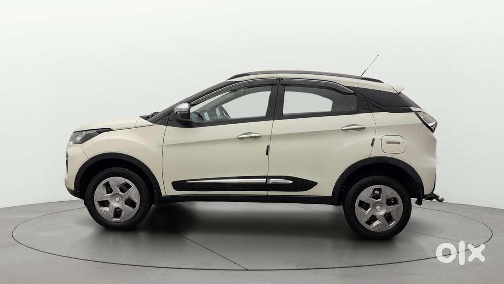 Tata Nexon 1.2 Revotron Xm (s), 2022, Petrol