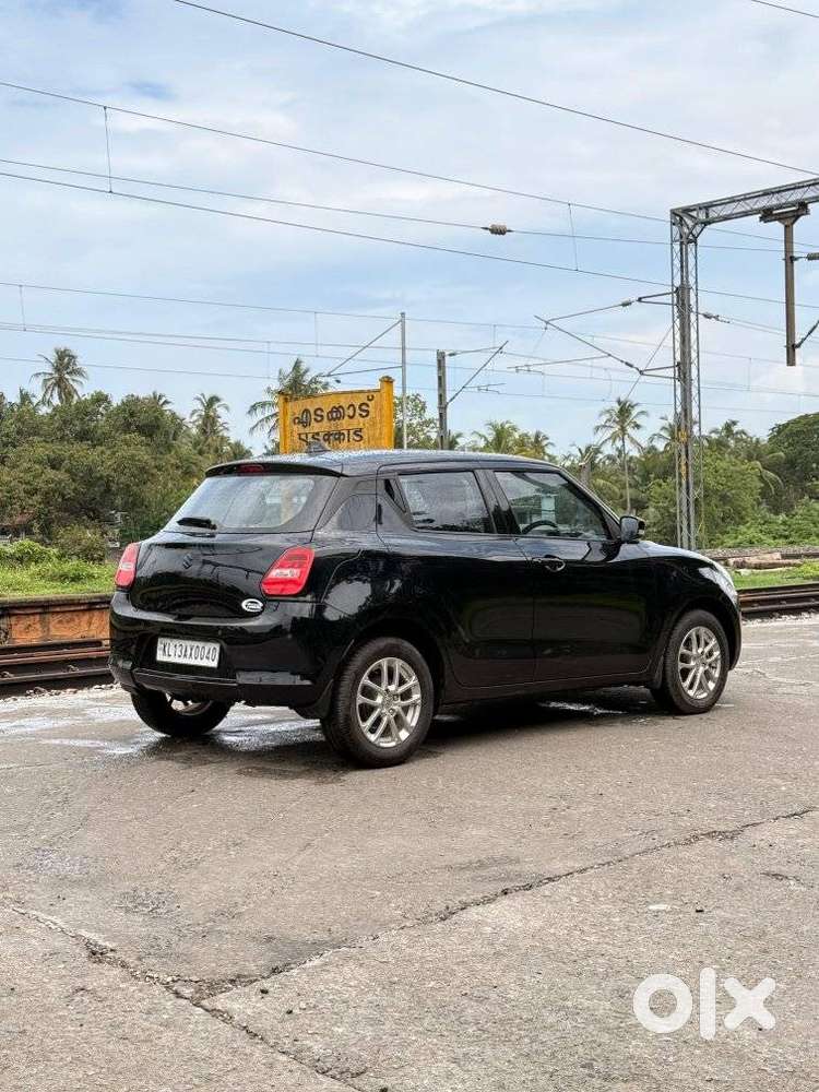Maruti Suzuki Swift Amt Vvt Zxi, 2023, Petrol