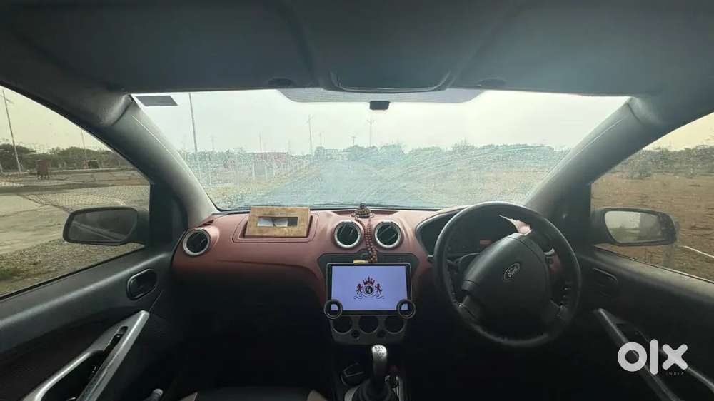 Ford Figo 1.2 Petrol 2010