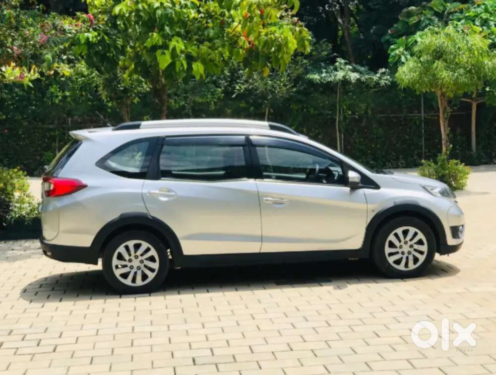 Honda Br-v 2017 Diesel 130000 Km Driven