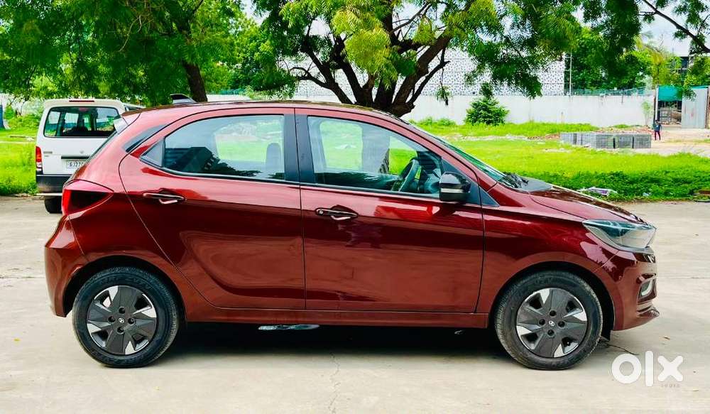 Tata Tiago Ev Xz Plus Tech Lux Lr, 2025, Electric