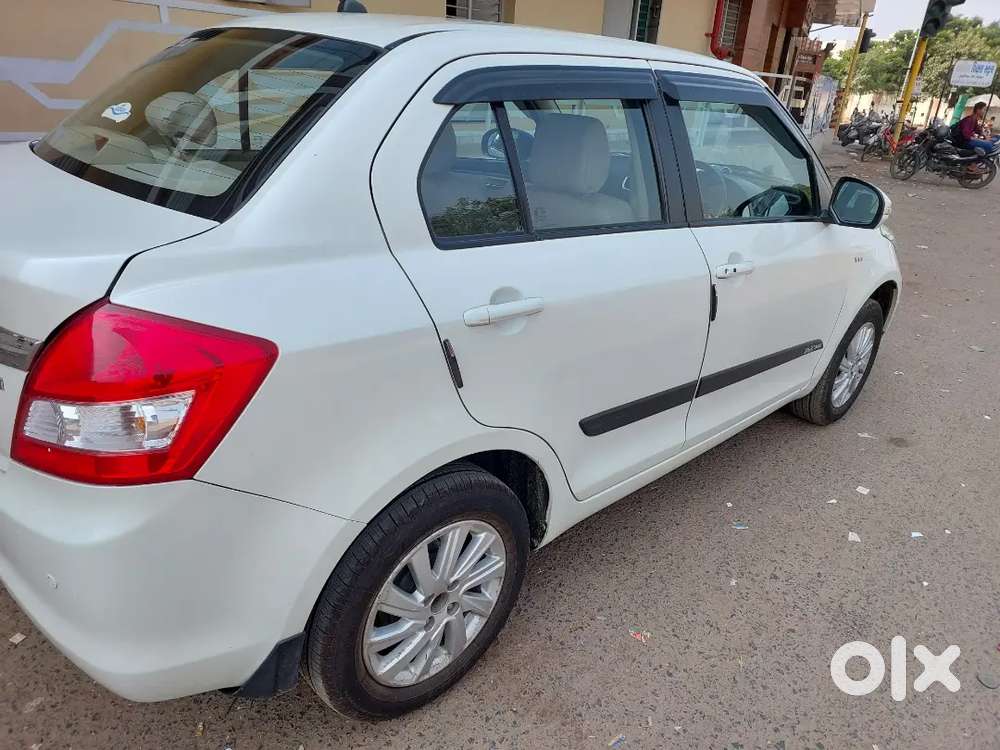 Maruti Suzuki Swift Dzire 2016 Petrol Well Maintained