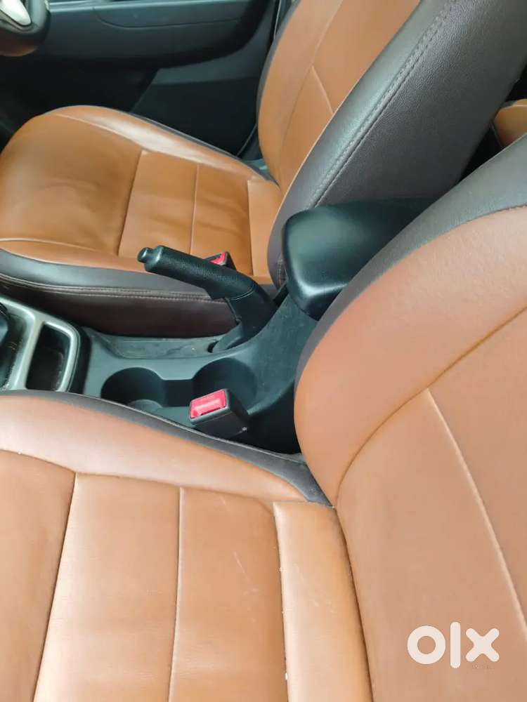 Hyundai Venue 1.2 Plus 2021 Petrol Manual