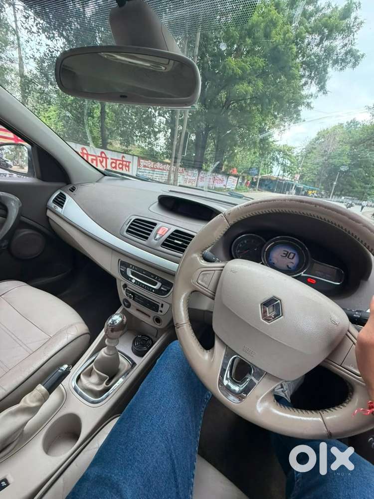 Renault Fluence Diesel Manual 2014