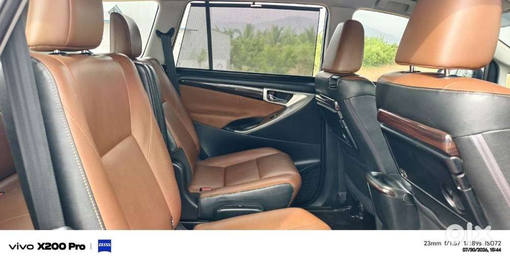 Toyota Innova Crysta 2.8z Automatic, 2018, Diesel