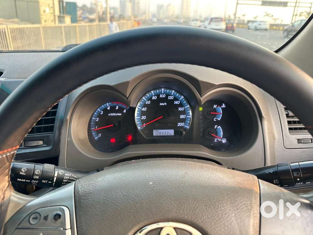 Toyota Fortuner 3.0 4x2 Automatic, 2012, Diesel