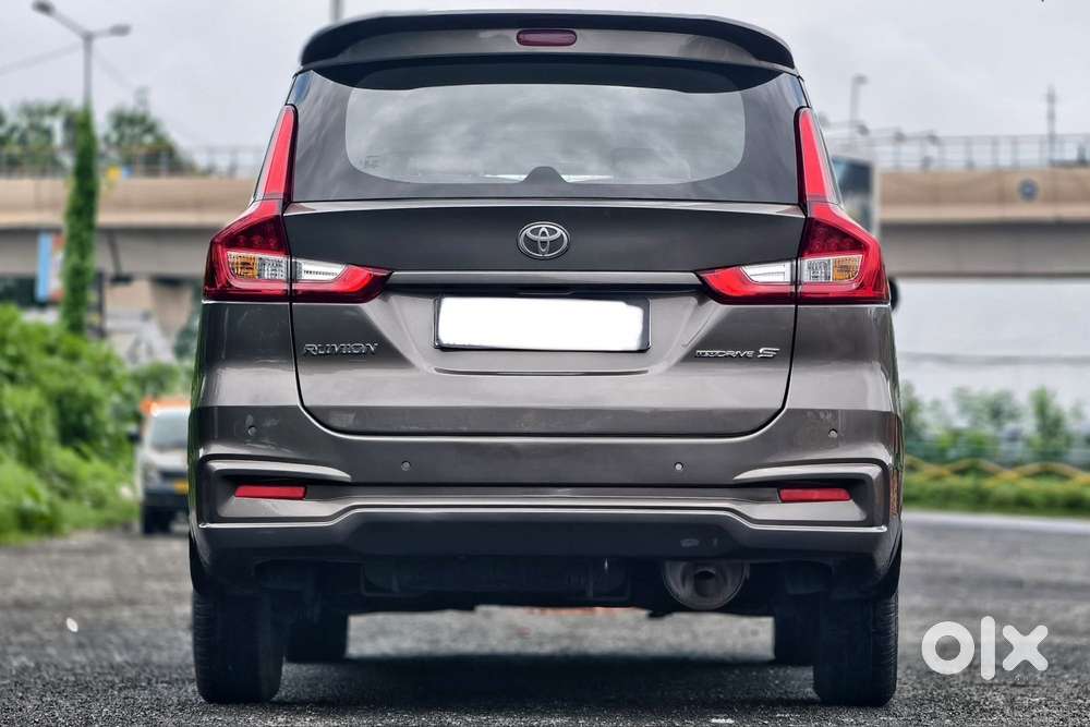 Maruti Suzuki Ertiga Vxi Shvs, 2025, Petrol