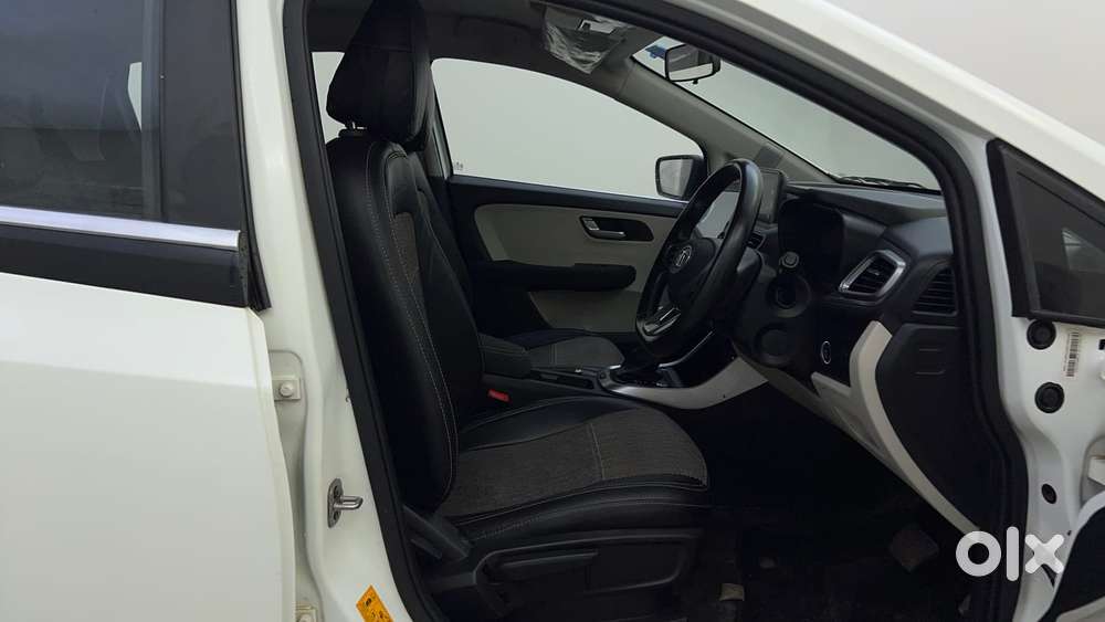 Tata Altroz Xza Petrol, 2023, Petrol