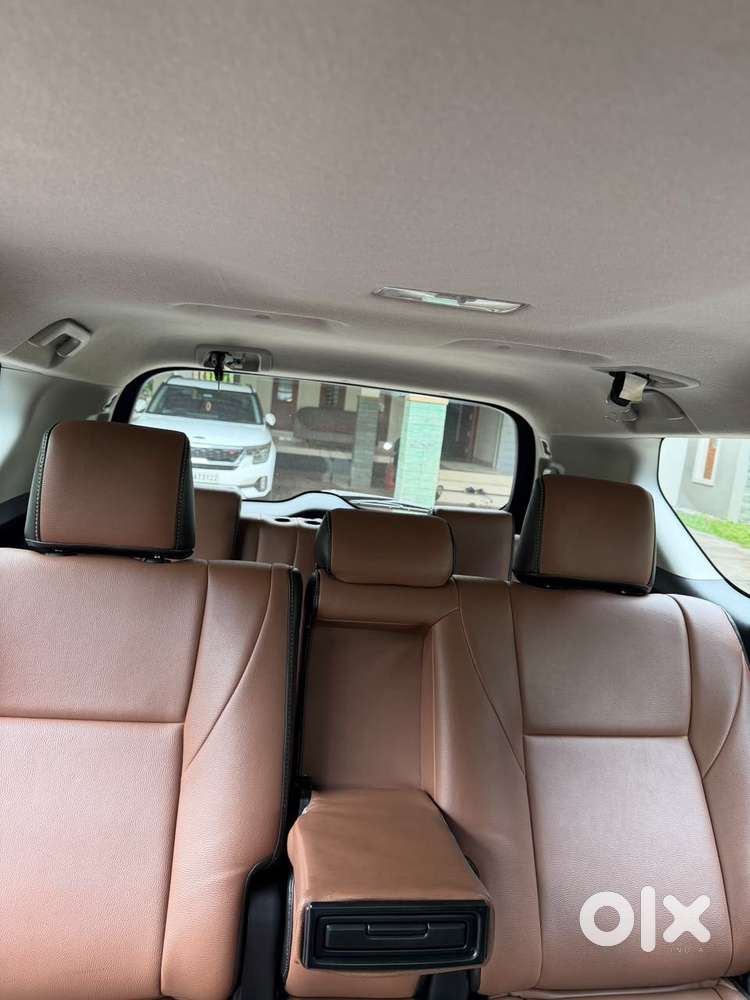 Toyota Innova Crysta 2.4 G Mt, 2021, Diesel