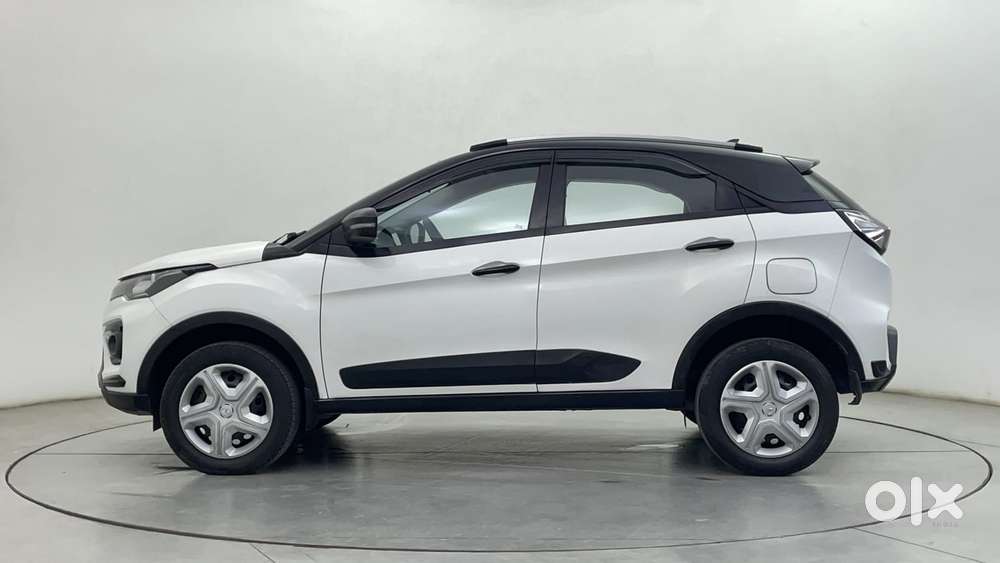 Tata Nexon 1.5 Revotorq Xma Amt (s), 2021, Diesel