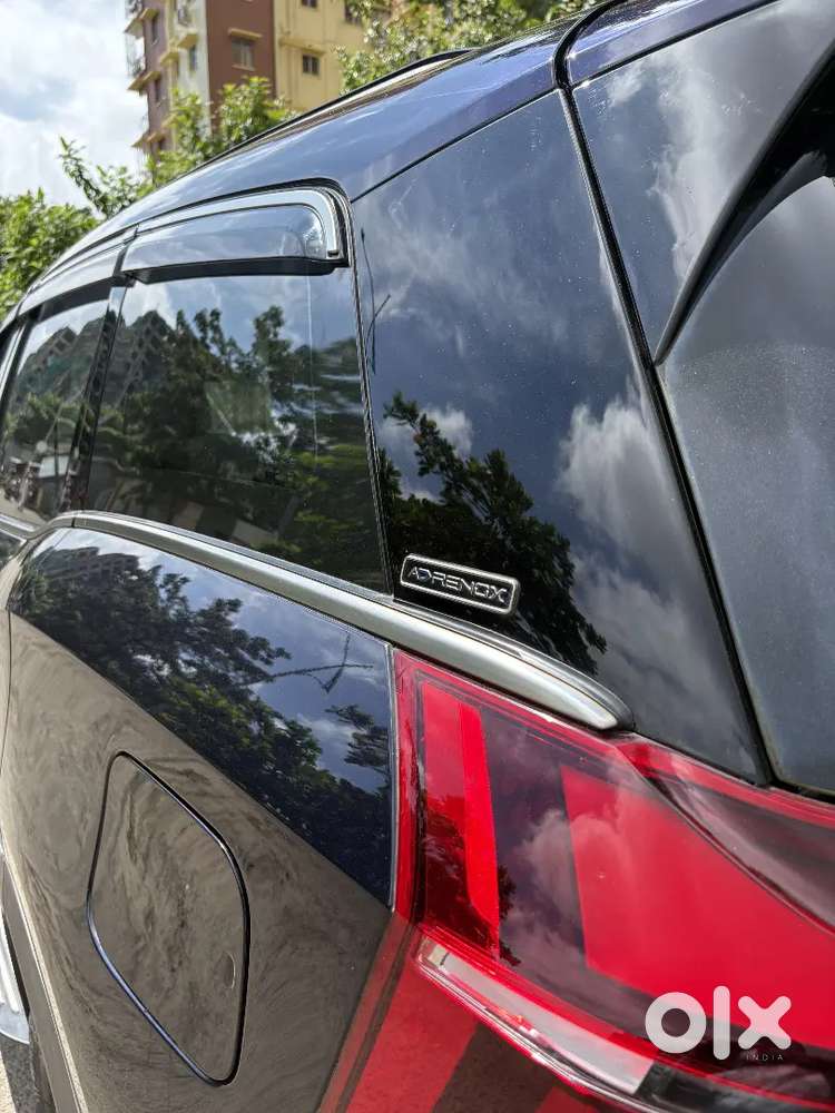 Mahindra Xuv700 Ax7l Petrol 7 Seater Bs-vi Car
