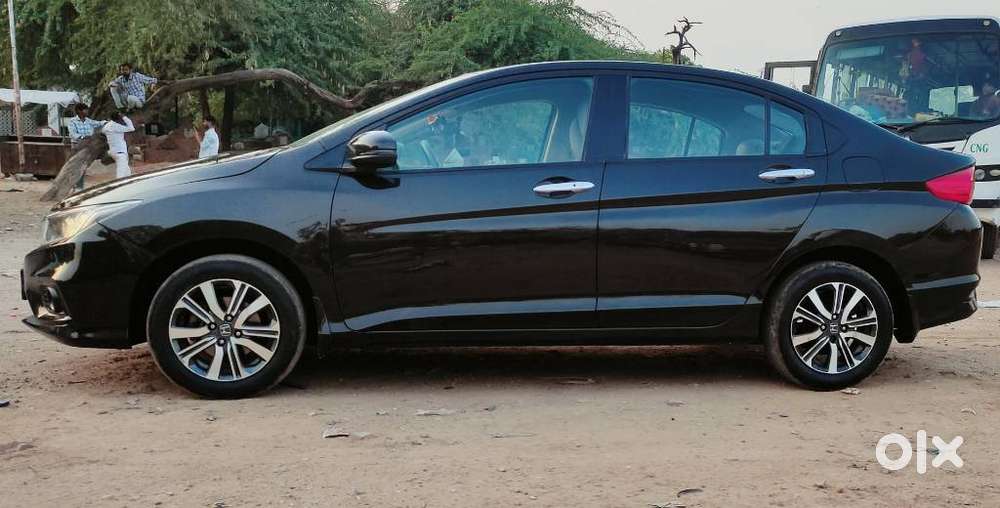 Honda City V At I-vtec, 2018, Petrol