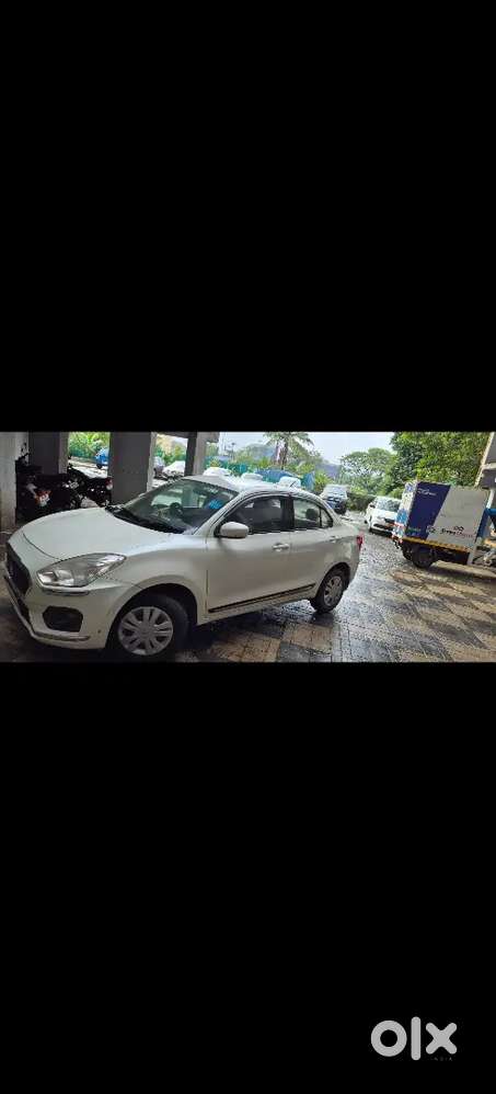 Maruti Suzuki Dzire 2017 Petrol Well Maintained
