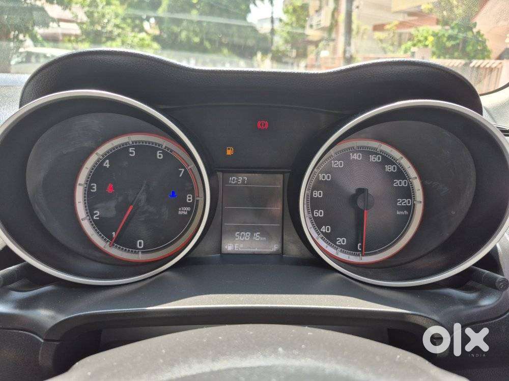 Maruti Suzuki Swift Vvt Vxi, 2020, Petrol