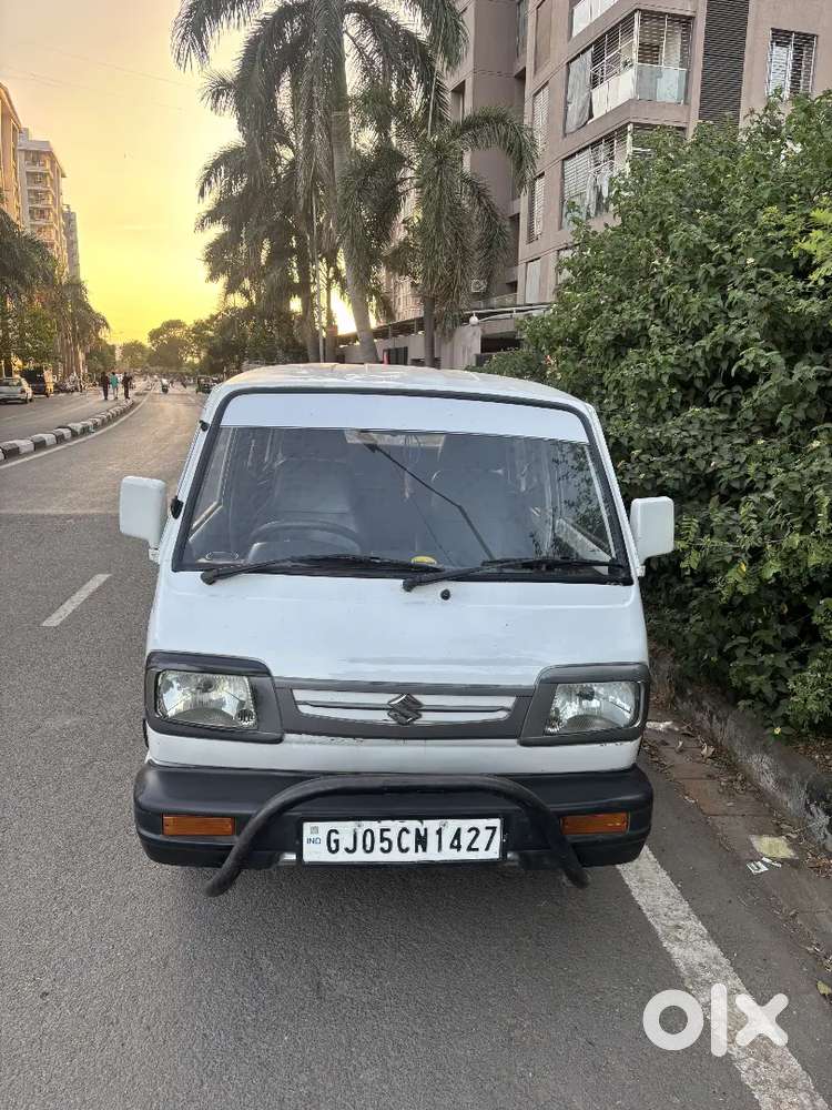 Maruti Suzuki Omni 2010
