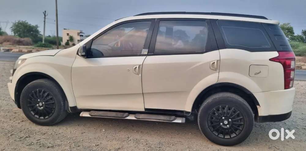 Mahindra Xuv500 2014 Diesel 195000 Km Driven
