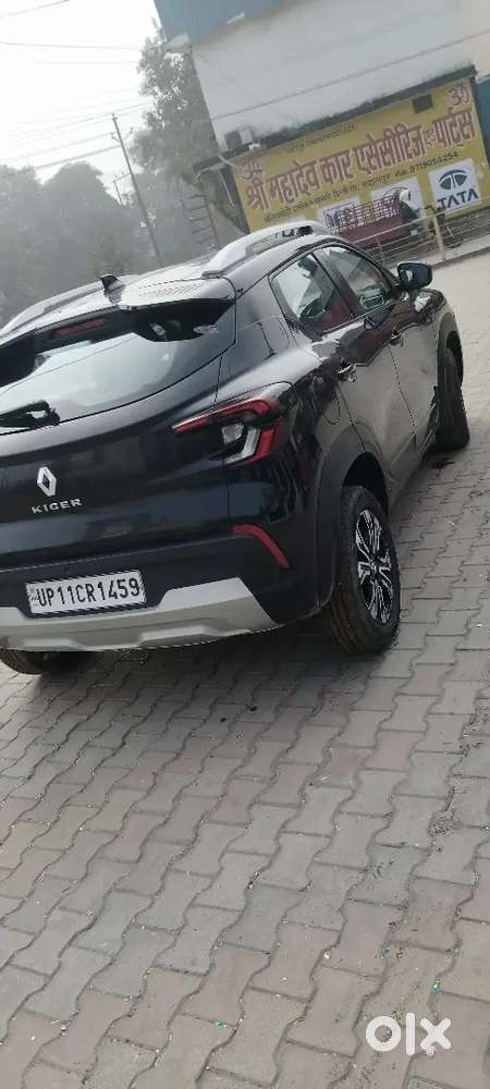 Renault Kiger 2023 Petrol 30000 Km Drivers Emergency Selling
