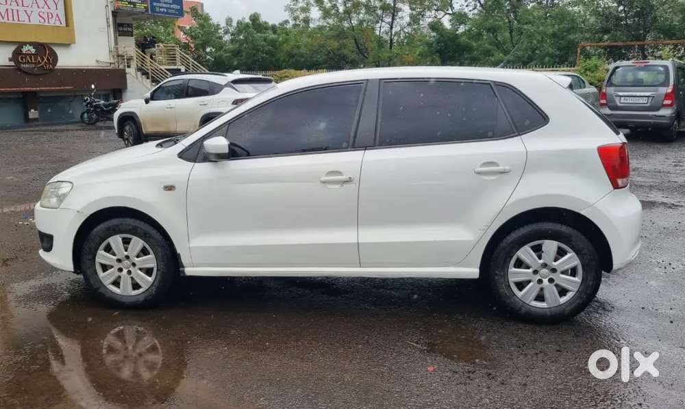 Volkswagen Polo 2011 Diesel 80000 Km Driven