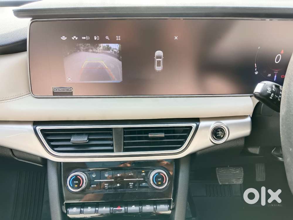 Mahindra Xuv700 2.2 Ax 7 Diesel At Str, 2022, Diesel