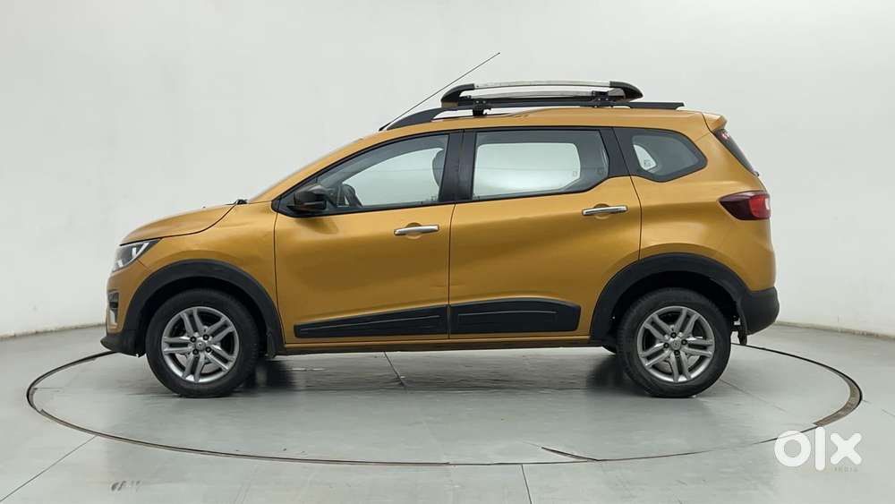 Renault Triber Rxz Easy-r Amt, 2023, Petrol