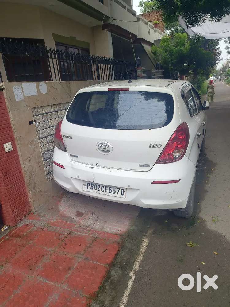 Hyundai I20