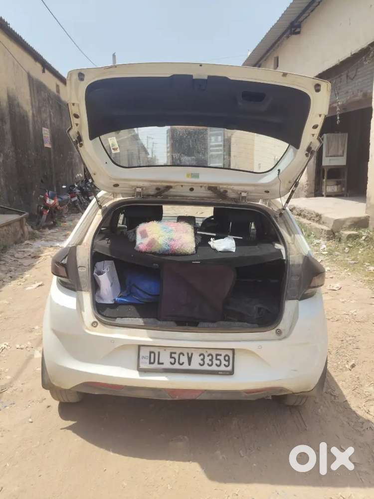 Tata Altroz 2023 Cng & Hybrids 39000 Km Driven
