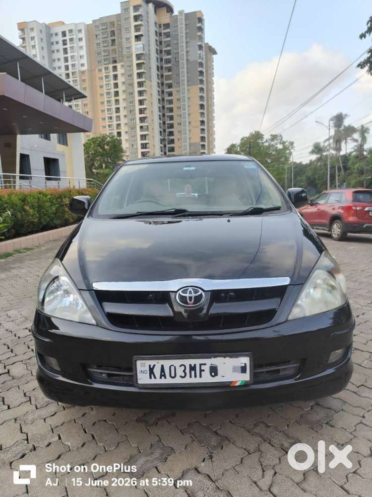 Toyota Innova 2.5 G (diesel) 7 Seater Bs Iv, 2006, Diesel