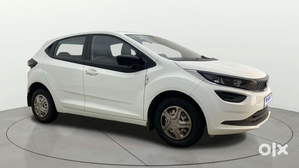 Tata Altroz 1.2 Xe, 2021, Petrol