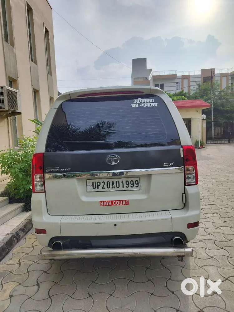 Tata Safari Storme 2016 4x2 Manual Diesel