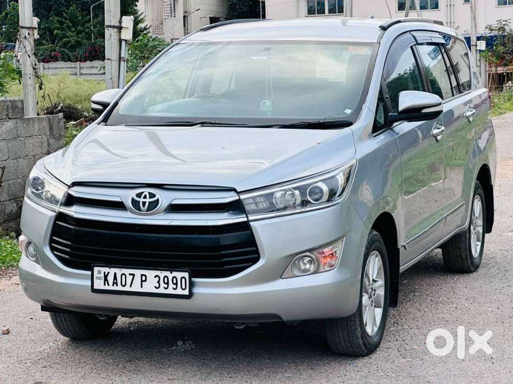 Toyota Innova Crysta 2.4 Vx Mt, 2017, Diesel