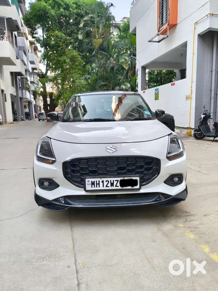 2024 Swift Zxi+ Amt Dualtone  5yr Warranty  14k Km  Vip Mh12 Pass