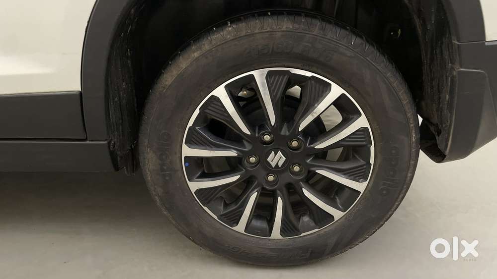 Maruti Suzuki Vitara Brezza 1.5 Zxi Plus At, 2022, Petrol