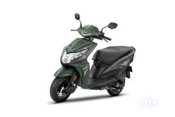 Honda dio discount dlx gray colour