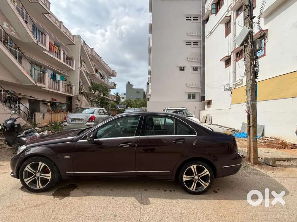 Mercedes Benz C220d