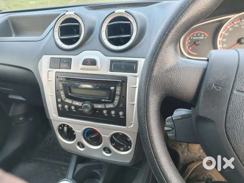 Ford Figo 2015 Diesel 60000 Km Driven