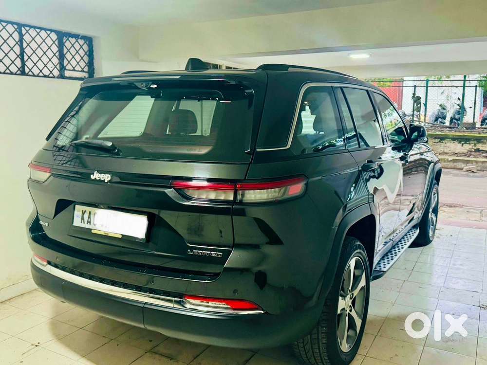 Jeep Grand Cherokee Limited (o) 4x4 At, 2024, Petrol